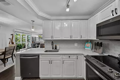 1170 N Federal Highway #411, Fort Lauderdale, FL 33304 - Photo 10