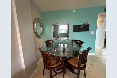 110 Royal Park Drive #4c, Oakland Park, FL 33309 - Photo 10