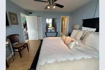 110 Royal Park Drive #4c, Oakland Park, FL 33309 - Photo 16