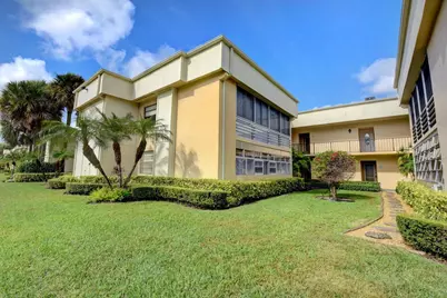 87 Piedmont B, Delray Beach, FL 33484 - Photo 1