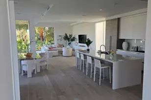 1070 Del Harbour Dr, Delray Beach, FL 33483 - Photo 2