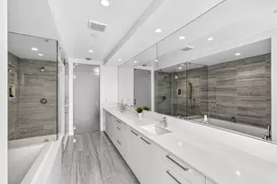 100 E Las Olas Blvd, Fort Lauderdale, FL 33301 - Photo 22