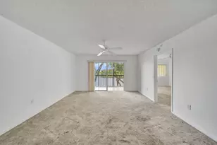 801 SW 141st Ave, Pembroke Pines, FL 33027 - Photo 16