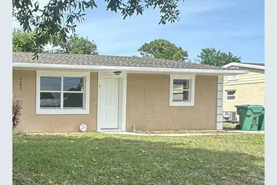 6602 Palomar Parkway #B, Fort Pierce, FL 34951 - Photo 2