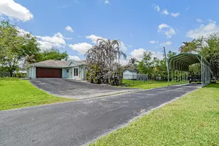 595 45th Ct, Vero Beach, FL 32968 - Photo 4