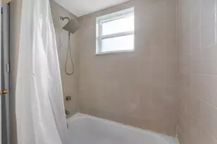 3004 NE 5th Terrace, Wilton Manors, FL 33334 - Photo 16