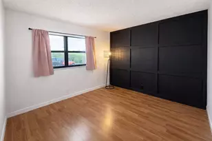 2001 W Woolbright Rd, Boynton Beach, FL 33426 - Photo 4