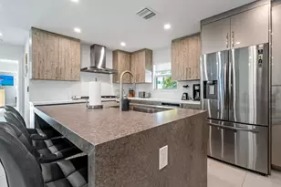 331 SE 6th Ave, Pompano Beach, FL 33060 - Photo 8