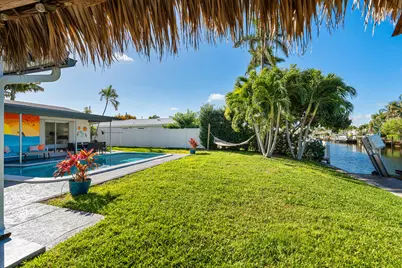 331 SE 6th Avenue, Pompano Beach, FL 33060 - Photo 16