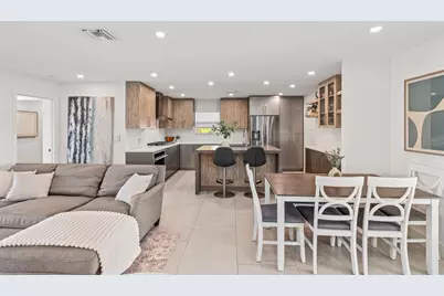 331 SE 6th Avenue, Pompano Beach, FL 33060 - Photo 8