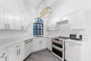 5131 Europa Dr, Boynton Beach, FL 33437 - Photo 8