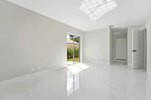 875 NW 22nd Ave, Delray Beach, FL 33445 - Photo 10