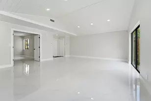 875 NW 22nd Ave, Delray Beach, FL 33445 - Photo 8