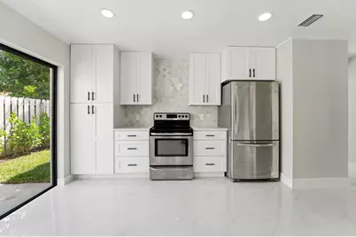 875 NW 22nd Avenue, Delray Beach, FL 33445 - Photo 6