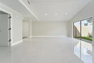 875 NW 22nd Ave, Delray Beach, FL 33445 - Photo 8