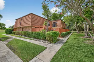 9101 SW 19th Pl, Davie, FL 33324 - Photo 50