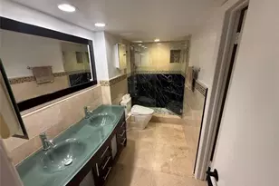 19428 NE 26th Ave, Miami, FL 33180 - Photo 28