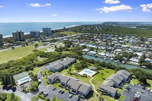 3209 S Lakeview Cir, Hutchinson Island, FL 34949 - Photo 40