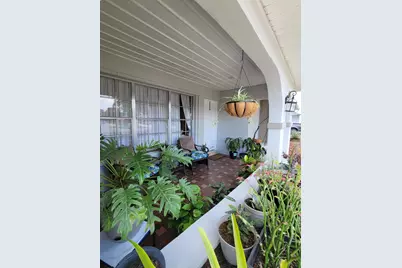 262 NE Floresta Drive, Port Saint Lucie, FL 34983 - Photo 6