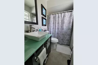 262 NE Floresta Drive, Port Saint Lucie, FL 34983 - Photo 14