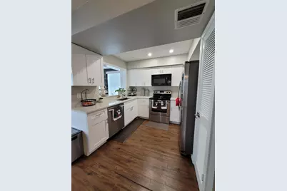 262 NE Floresta Drive, Port Saint Lucie, FL 34983 - Photo 26