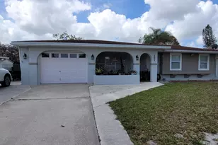 262 NE Floresta Dr, Port Saint Lucie, FL 34983 - Photo 1
