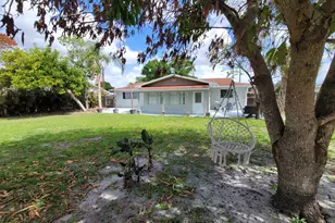 262 NE Floresta Dr, Port Saint Lucie, FL 34983 - Photo 38