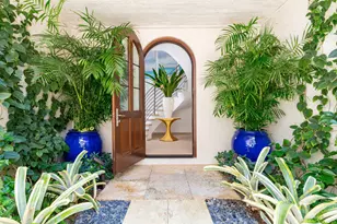 5 Via Flagler, Palm Beach, FL 33480 - Photo 1