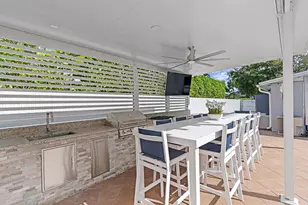 747 Avon Rd, West Palm Beach, FL 33401 - Photo 20