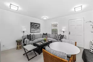 134 Peruvian Ave, Palm Beach, FL 33480 - Photo 6
