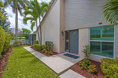 9722 Erica Court, Boca Raton, FL 33496 - Photo 4