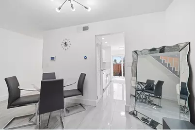 10875 NW 29th Manor #8, Sunrise, FL 33322 - Photo 8