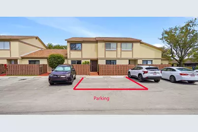 10875 NW 29th Manor #8, Sunrise, FL 33322 - Photo 4