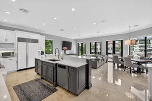 2406 Barcelona Dr, Fort Lauderdale, FL 33301 - Photo 30
