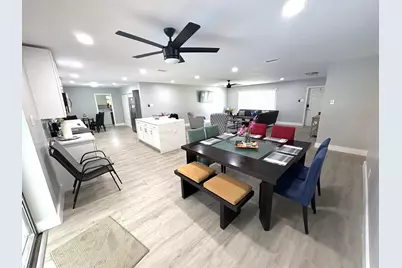 1401 NW 75th Terrace, Plantation, FL 33313 - Photo 6