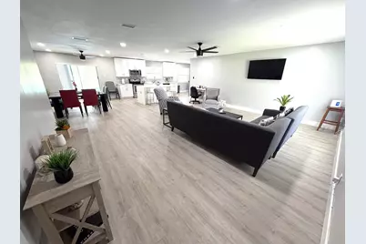1401 NW 75th Terrace, Plantation, FL 33313 - Photo 4