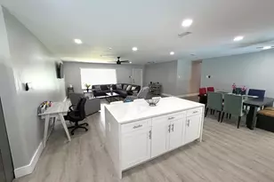 1401 NW 75th Terrace, Plantation, FL 33313 - Photo 8
