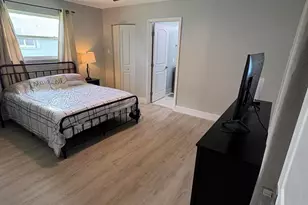 1401 NW 75th Terrace, Plantation, FL 33313 - Photo 16