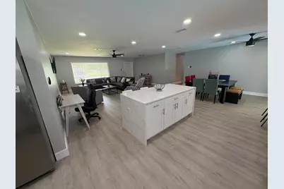 1401 NW 75th Terrace, Plantation, FL 33313 - Photo 2