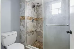 8030 Hampton Blvd, North Lauderdale, FL 33068 - Photo 14