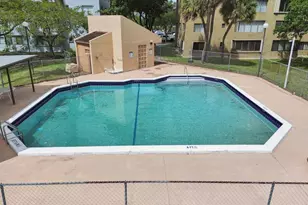 8030 Hampton Blvd, North Lauderdale, FL 33068 - Photo 18