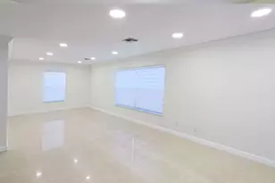 6125 NW 40th St, Coral Springs, FL 33067 - Photo 16