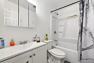 9350 Sun Ct, West Palm Beach, FL 33403 - Photo 16