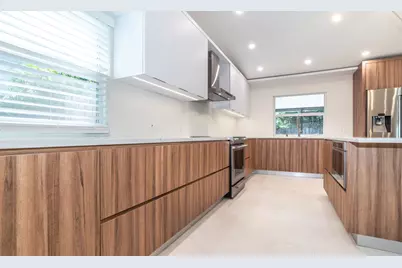 4126 Birchwood Drive, Boca Raton, FL 33487 - Photo 8