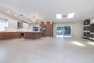 4126 Birchwood Dr, Boca Raton, FL 33487 - Photo 12