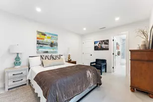 807 SE 11th Ct, Fort Lauderdale, FL 33316 - Photo 18