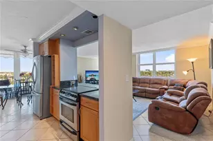 2881 NE 33rd Ct, Fort Lauderdale, FL 33306 - Photo 4