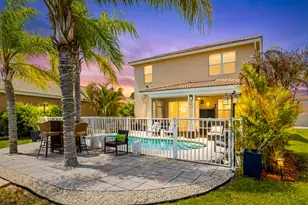 707 NW Leonardo Cir, Port Saint Lucie, FL 34986 - Photo 4