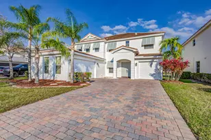 118 Palm Beach Plantation Blvd, Royal Palm Beach, FL 33411 - Photo 2