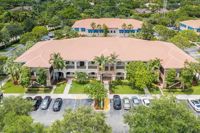 7501 Wiles Road #207, Coral Springs, FL 33067 - Photo 2